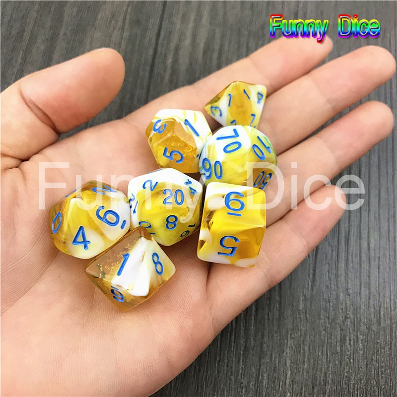 Лучшая цена для Rpg подземелье и драконы, 7 шт кубиков набор D4 D6 D8 D10 D12 D20 как аксессуары для настольной игры, для игры в игры