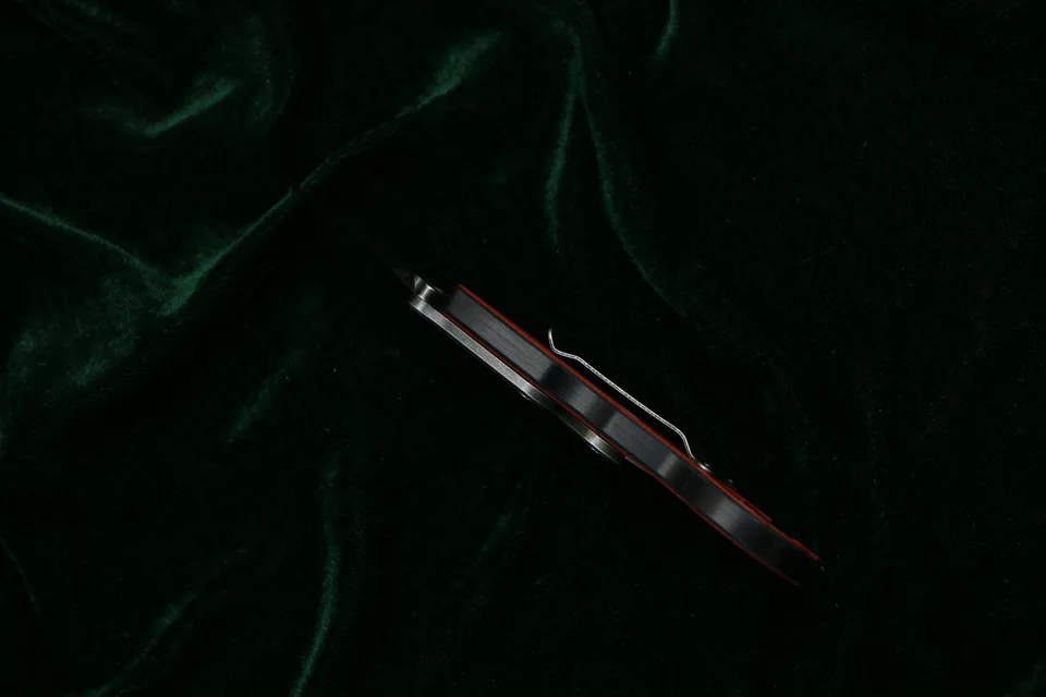Складной нож Caswell 14C28N со стальным лезвием одна твердая ручка G10