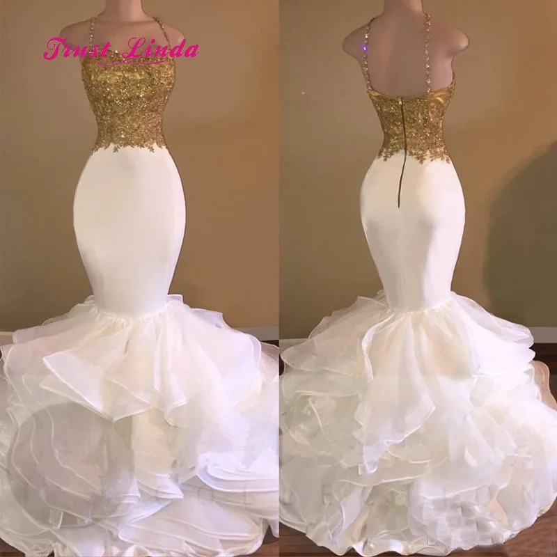 Длинное платье для свадебной вечеринки женщин на тонких бретельках с оборками