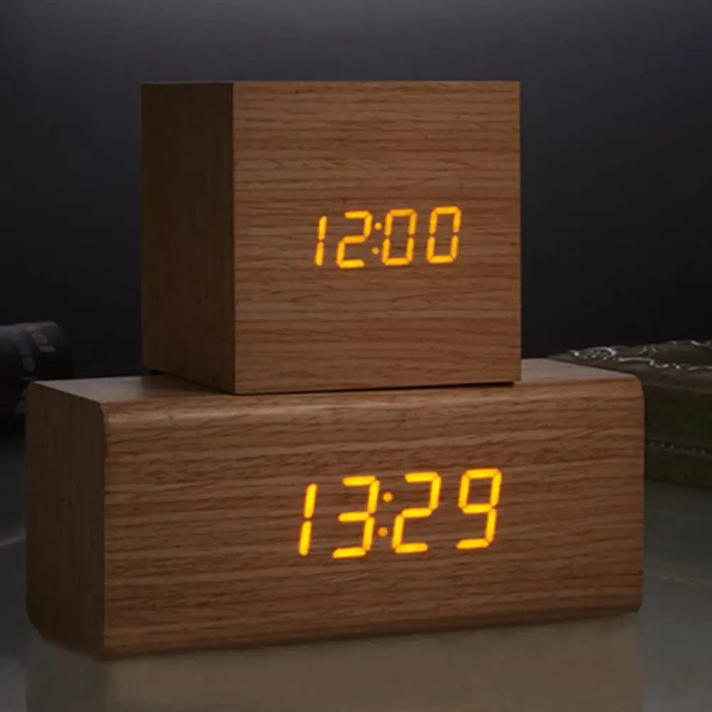 Цифровой светодиодный USB будильник с 3 режимами регулировки яркости Деревянный