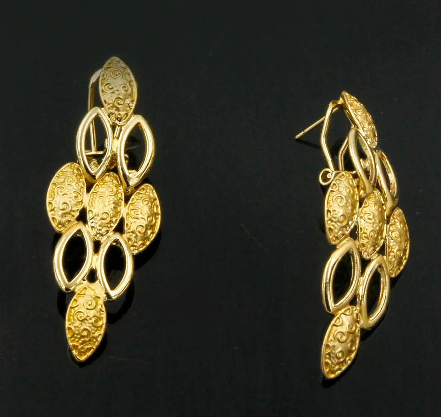 CZ Модный Африканский v образный дизайн большое ожерелье Дубай золотой комплект