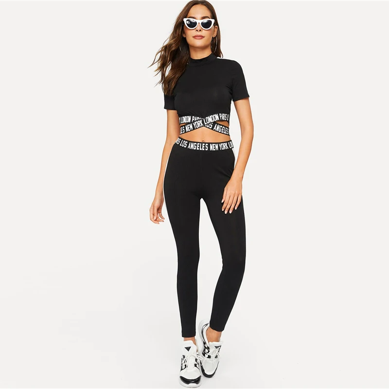 SweatyRocks крест-накрест контраст Sideseam надпись укороченный комплект из футболки и леггинсов обтягивающие летние наряды Спортивная одежда для женщин комплект из 2 предметов