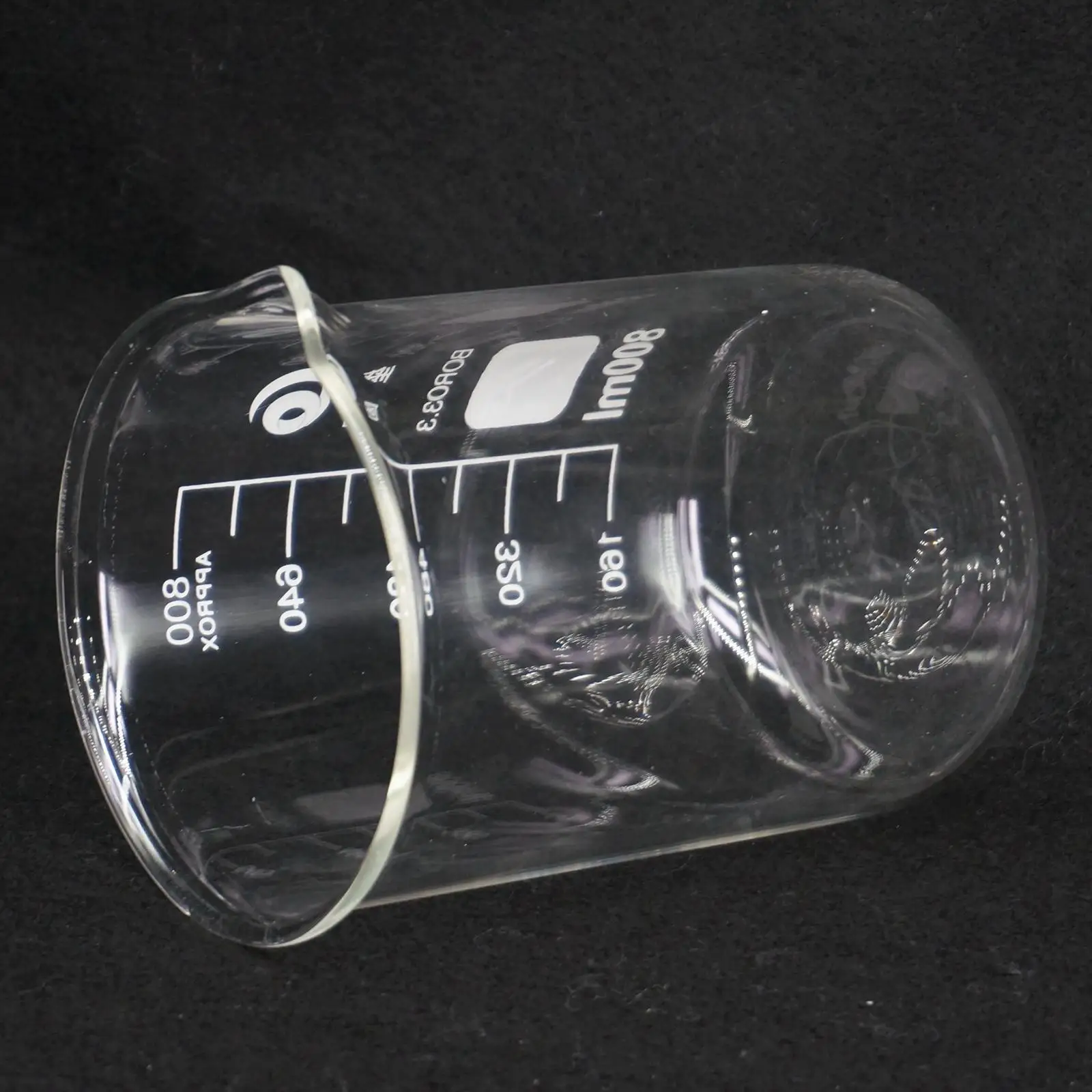 Низкоформенный стаканчик 800 мл из борсиликатного стекла для сухой лаборатории