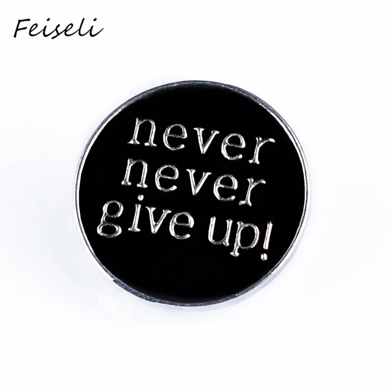Металлическая брошь Feiseli черная с надписью Believe In Love Never Give Up модный воротник