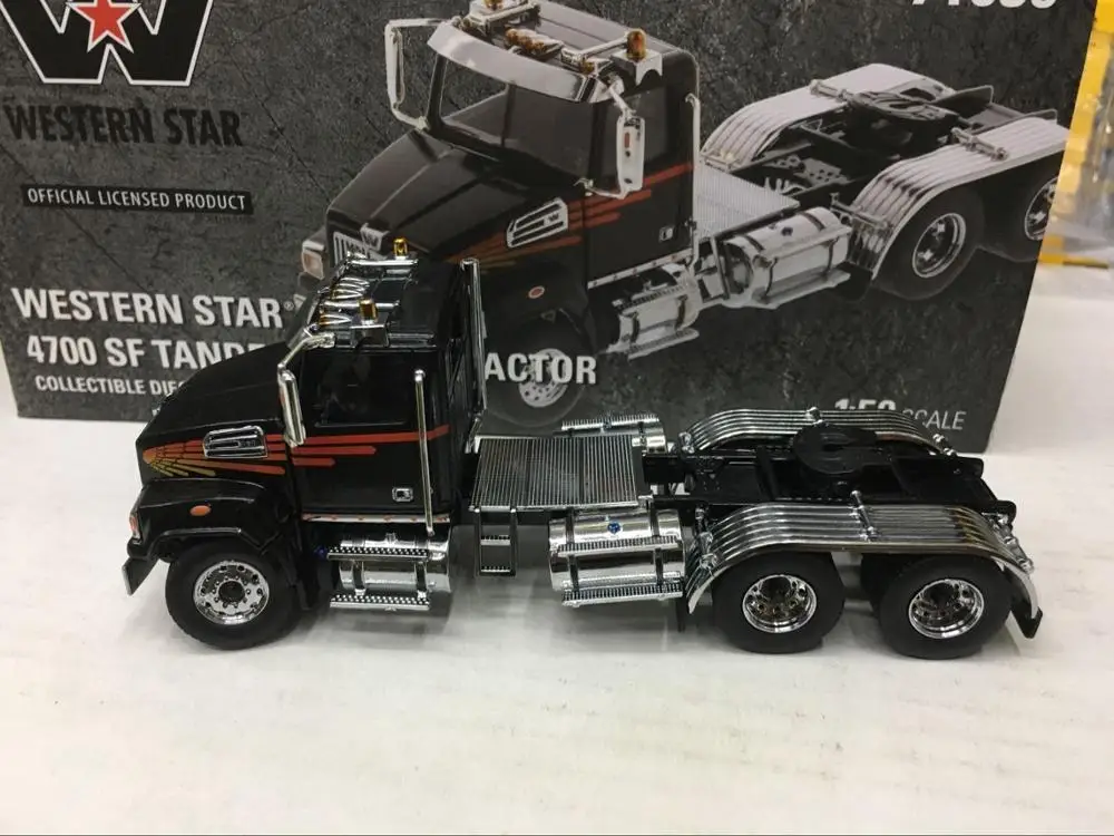 Тандемный грузовик Western Star 4700 SF трактор масштаб 1/50 от бренд Diecast Masters DM71036|Наземный