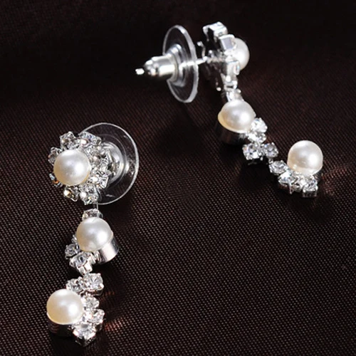 Набор ювелирных украшений для подруги ожерелье и серьги из прозрачной