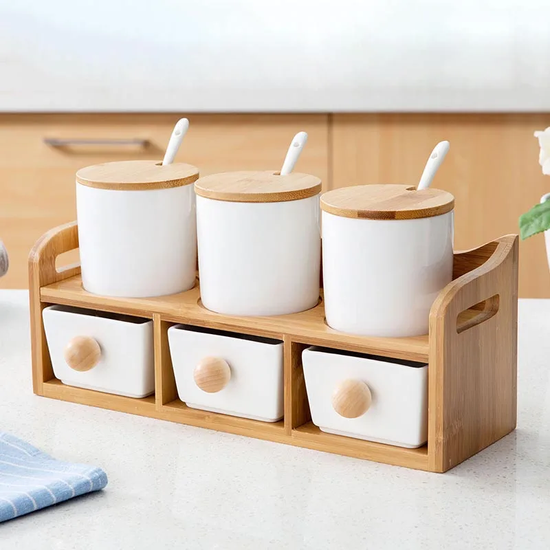 

Creative Spice Jar Seasoning Storage Rack Gravy Boat Oil Salt Soy Sauce Cans Home Kitchen Accessories Ceramic Container with Lid