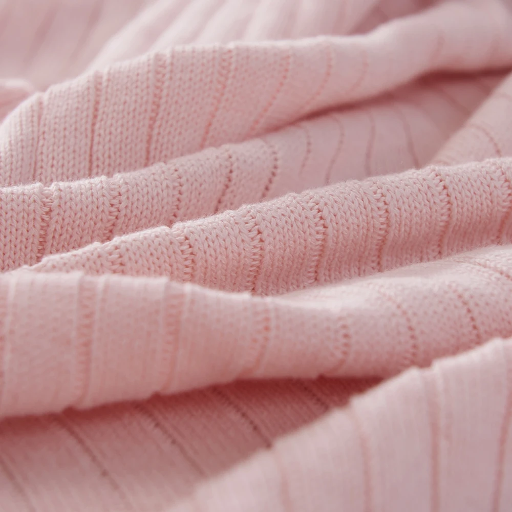 cotton high quality throw stripe knit blanket with ball white, gray, pink, green blanket for sofa