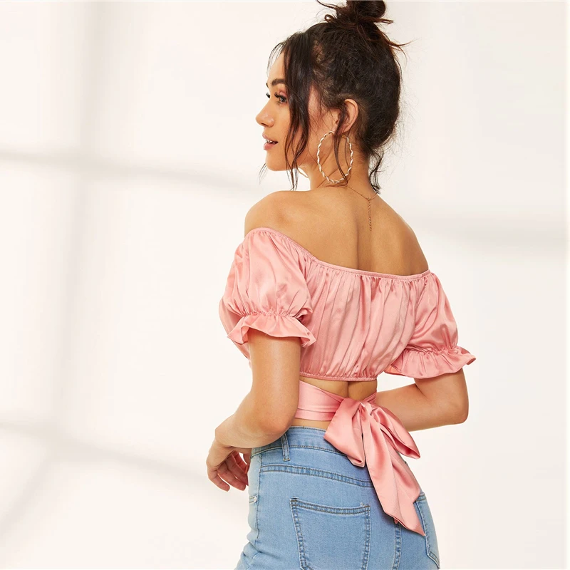 SHEIN атласная блузка с рюшами и манжетами, укороченный топ, сексуальный розовый однотонный топ с завязками сзади, женские летние блузки с открытыми плечами и короткими пышными рукавами