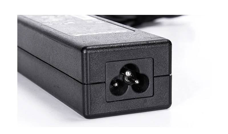 Адаптер переменного тока 65 Вт зарядное устройство для ноутбука с красным