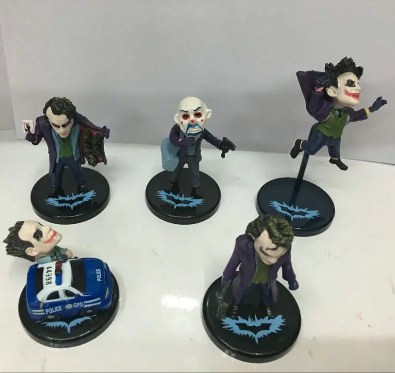 Фильмы Темный рыцарь Бэтмен Фигурка подвижная с аксессуарами MAFEX 056 Лига Справедливости фигурка модель детская игрушка