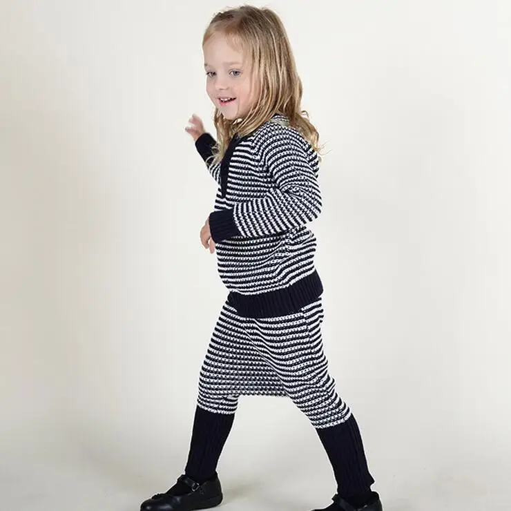 Новое Прибытие Вязаный комплект Одежды для девочки Свитер + Шаровары детская