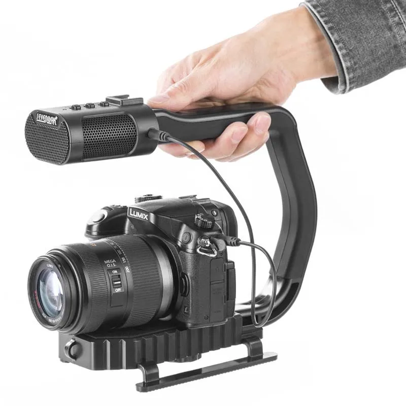 

ightpro SEVENOAK MicRig Universal Video Handle Grip with Built-in Stereo Microphone for iPhone DSLR Camera Camcorder phone