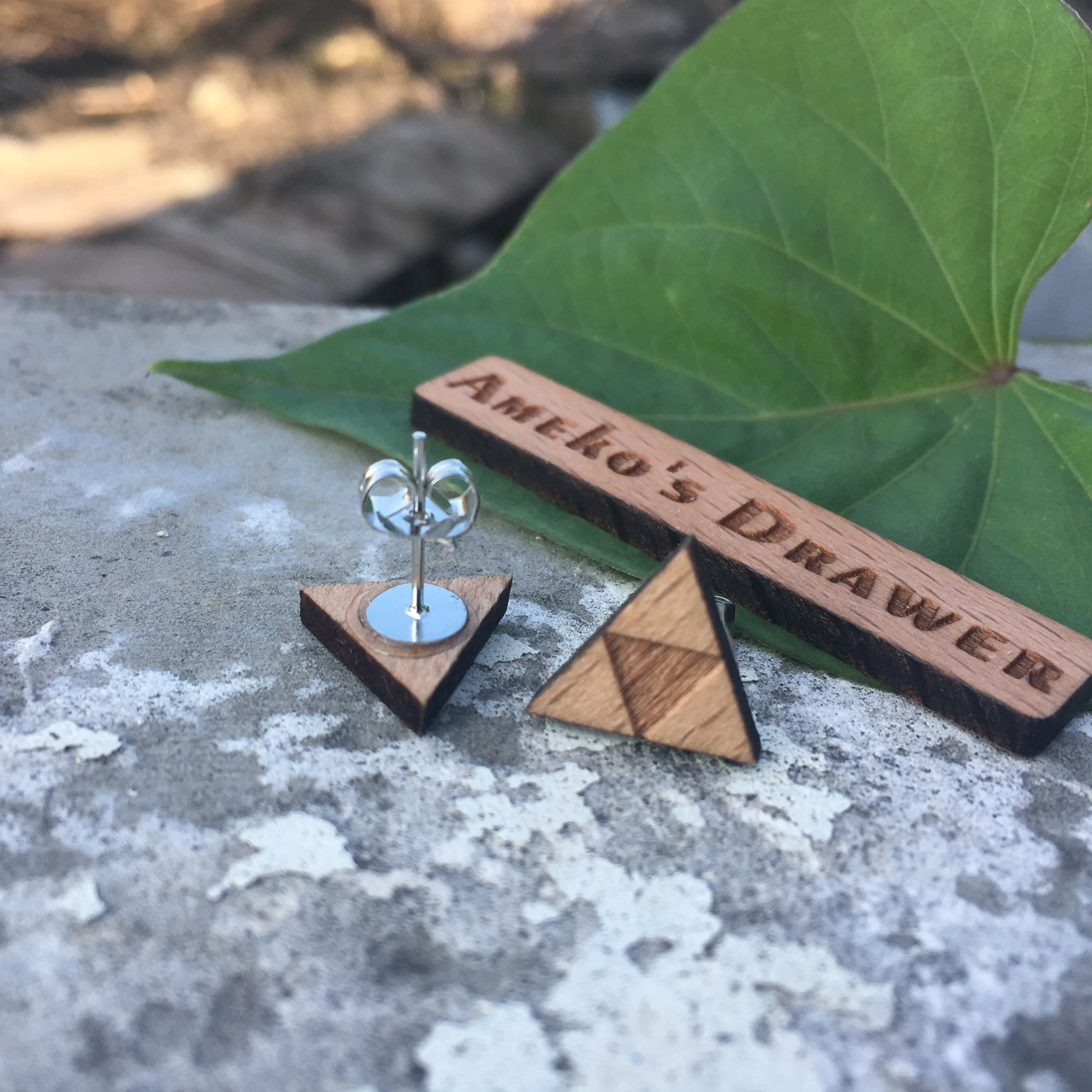 Деревянные серьги гвоздики в форме треугольника 1 пара|triangle earrings|triangle studwooden earring