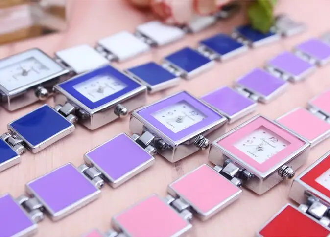 Часы наручные chaoyada женские кварцевые роскошные брендовые золотистые с браслетом