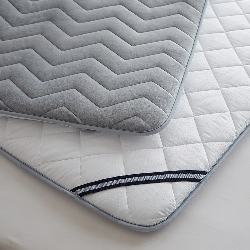 

New Thickening Polyester Fibre Tatami Student Dormitory Single mattress Foldable Mattress Single Hostel Bedspread Bed Pad