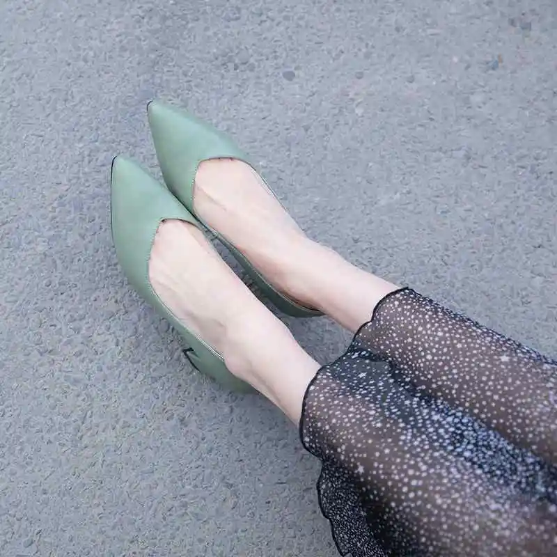 Krazing pot/Новые летние туфли из натуральной кожи на толстом высоком каблуке без застежки в консервативном стиле с острым носком; Модные Винтажные уличные туфли-лодочки для девочек; L12