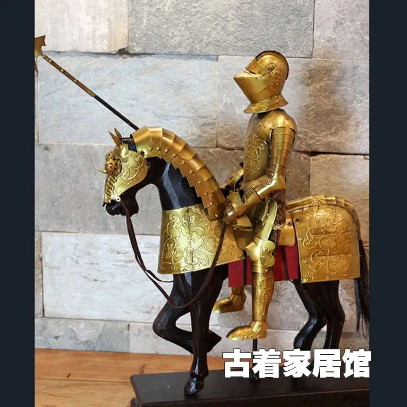 

The European Medieval Knight / European style of the ancient Samurai iron horse model Internet cafe / bar restaurant decoration.