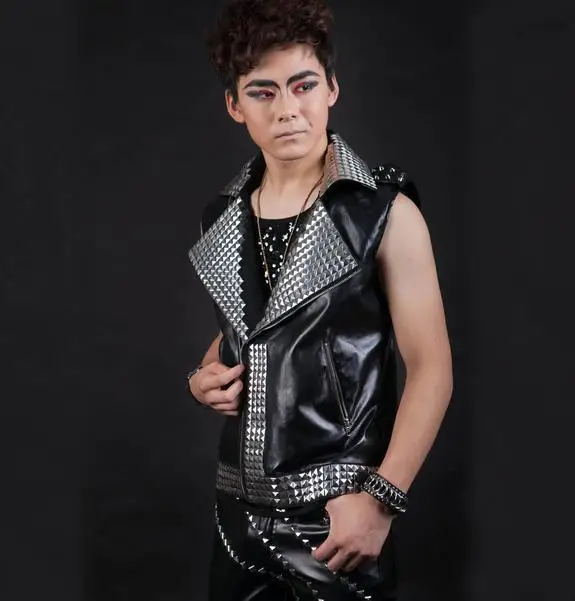 Черная певица сценическая рок мотоциклетная мужская жилетка с заклепками без