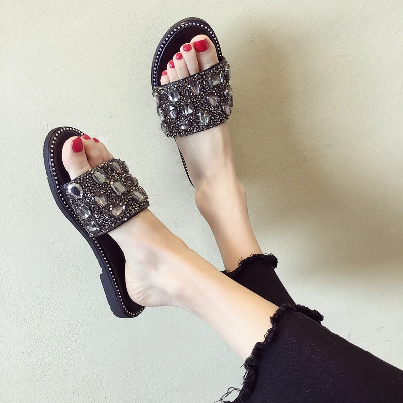 

Korean fashion personality rhinestone sequins word drag fairy wind beach holiday sandals and slippers women