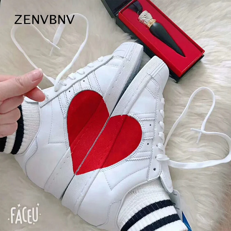 Zenvbnv 2018 Unisex Walking Shoes Breathable Pu Skateboarding Lover's Sneakers White Trainers Sport Size 36-44 | Спорт и