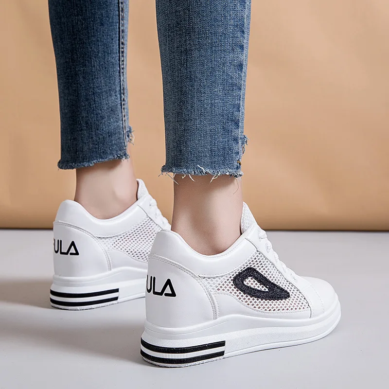 Модные летние сетчатые Женские повседневные туфли на танкетке визуально