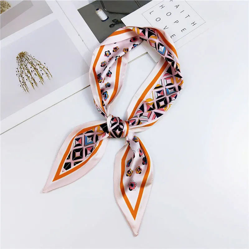 20 Fashion Hair Scarf For Women Neckerchief Cute Tie Wrist Ribbons Print Silk Satin Bag Scarfs Long Skinny Scarves For Ladies - Цвет: 20