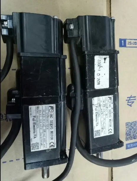 

Servo motor GYS101DC2-T2A-B , Used one , 90% appearance new , 3 months warranty , fastly shipping