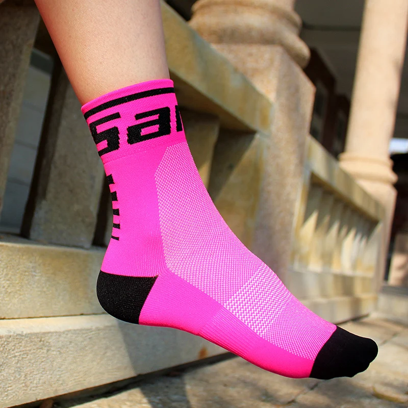 Santic Велоспорт Носки Мужчины Женщины Анти пот Спорт На Открытом Воздухе Запуск