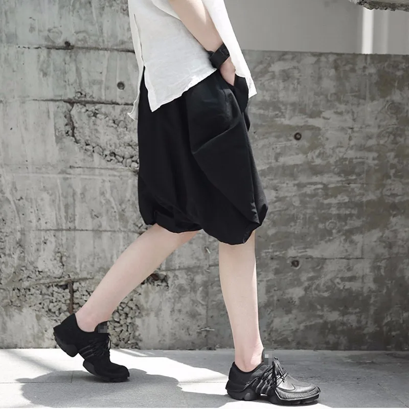 TWOTWINSTYLE Lantern Trousers Female Lace Up Pocket Oversize Knee Length Women Summer Japanese Casual 2018 Clothing | Женская одежда