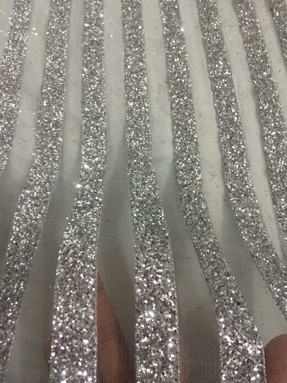 Новый дизайн наклеенного блеск в африканском стиле кружевная ткань L-244 блестками