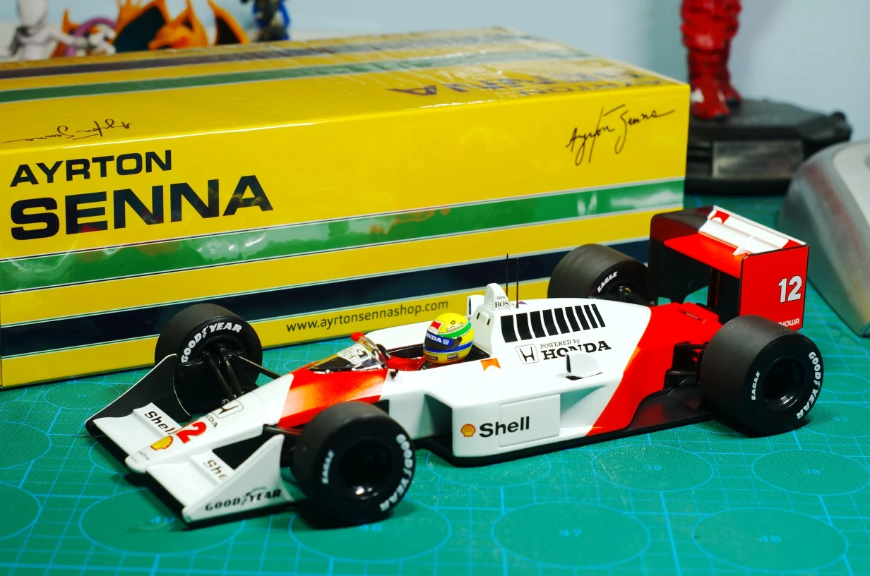 1/18 F1 формула 1 гоночная модель из металла Коллекционная мини-фигурка чемпиона