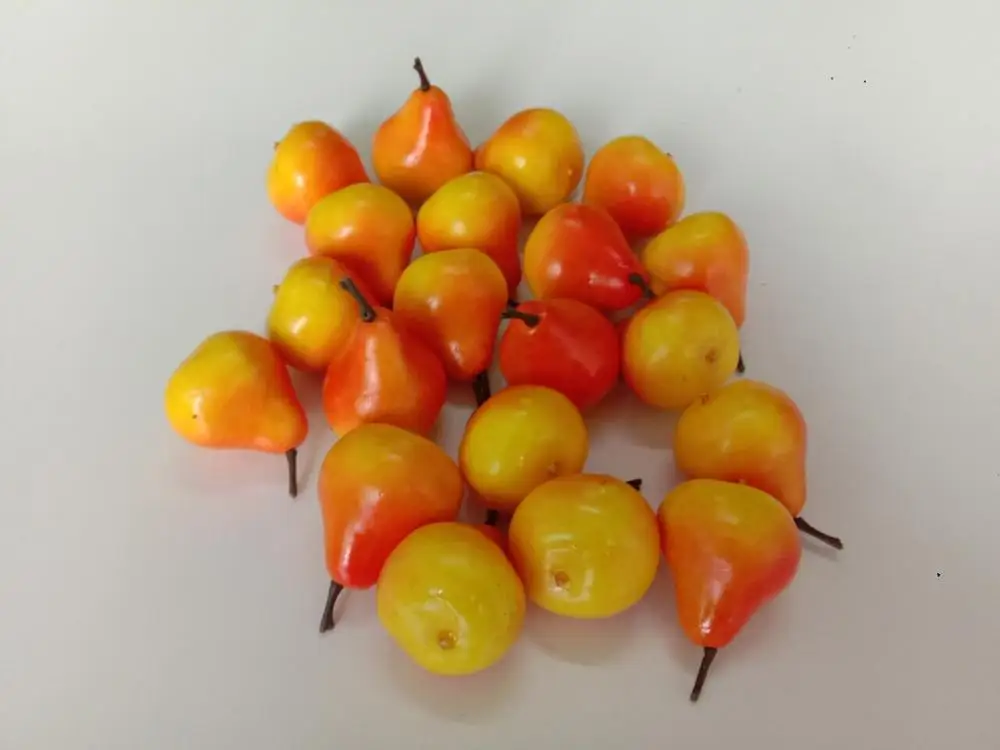 Yellow pear Декоративные реалистичные Мини Искусственные Поддельные фрукты Декор ассортимент Лот из 20 - Цвет: Yellow pear