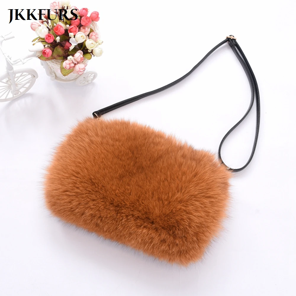 2019 Women s Handbags Real Fox Fur Messenger Bags Zippers Fashion Soft Fluffy Fur Interior Zipper Pocket S7513