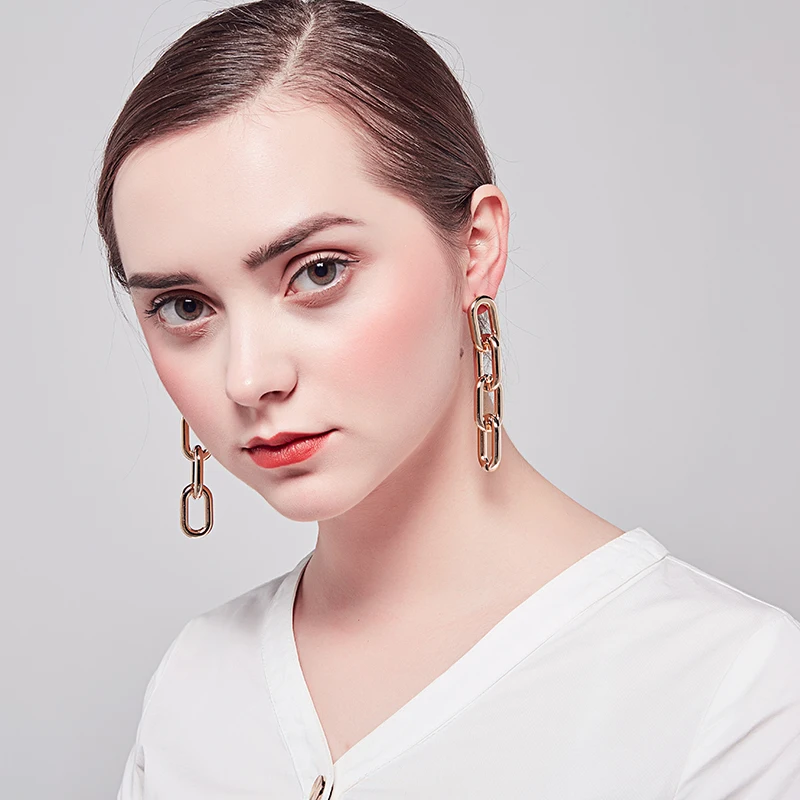 

2018 Fashion earrings for woman in stud high quality polished big ear post chain link earrings large punk party wholesale