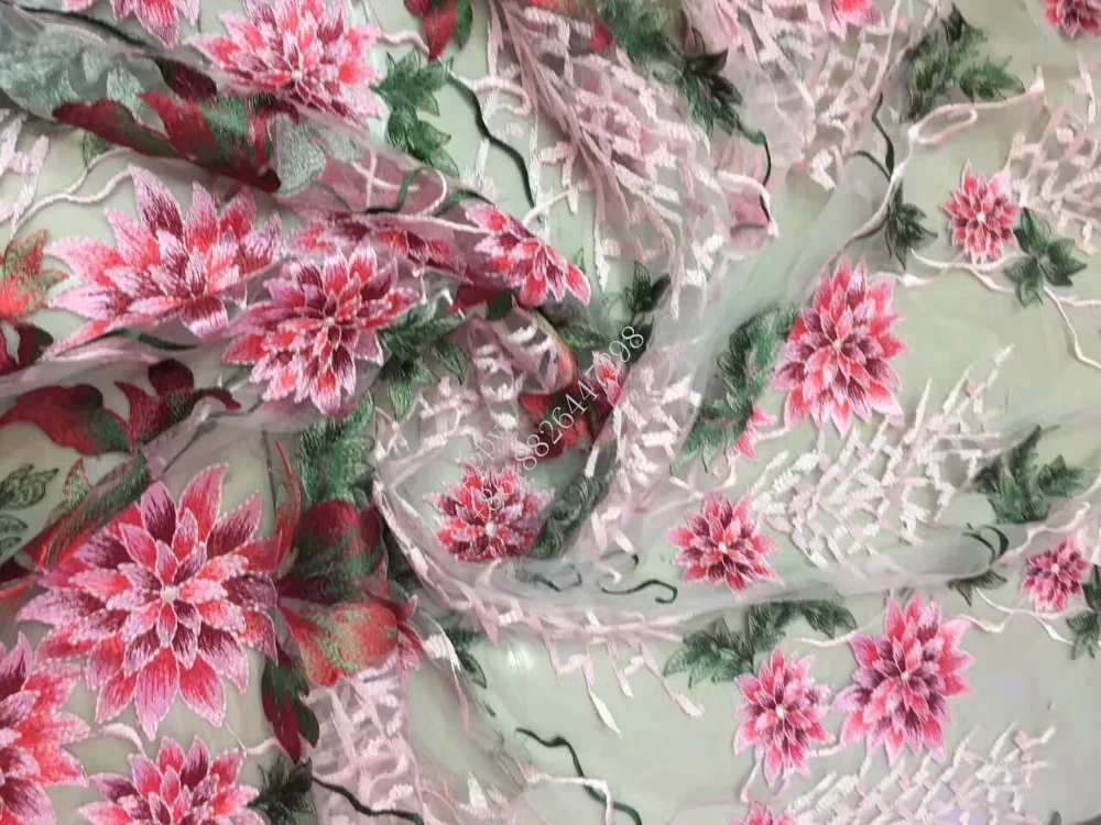 2017 American fashion week multicolor embroidery luxurious fabric wedding gown evening dress | Дом и сад