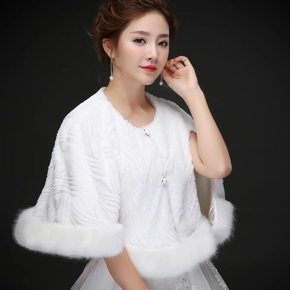 Elegant No Collar Fine Stripe Faux Fur Wrap Poncho With Button Solid Imitation Mink Hair Women Jacket | Аксессуары для одежды