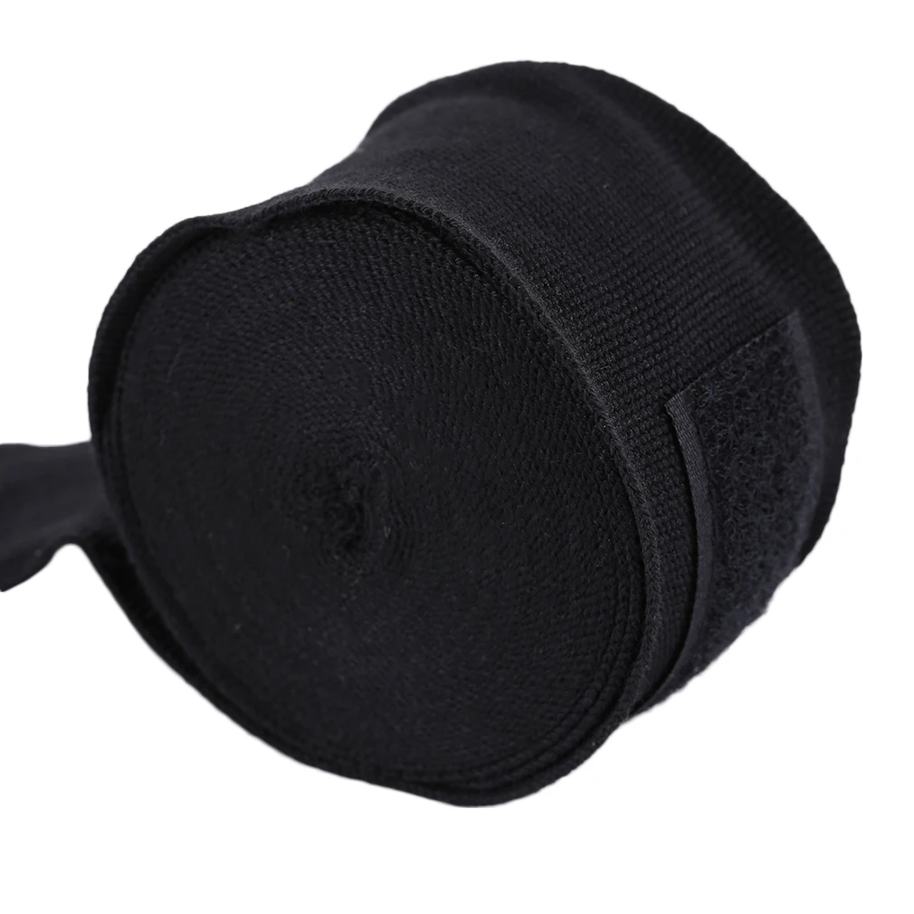 Спортивные боксерские перчатки одноцветные с ремешком Санда Муай Тай боксерский