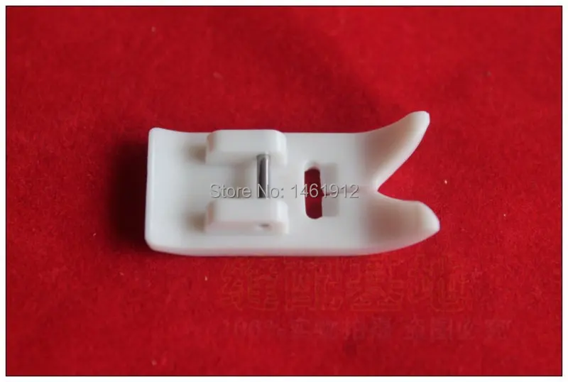 Бытовая электрическая многофункциональная швейная машина выделенная