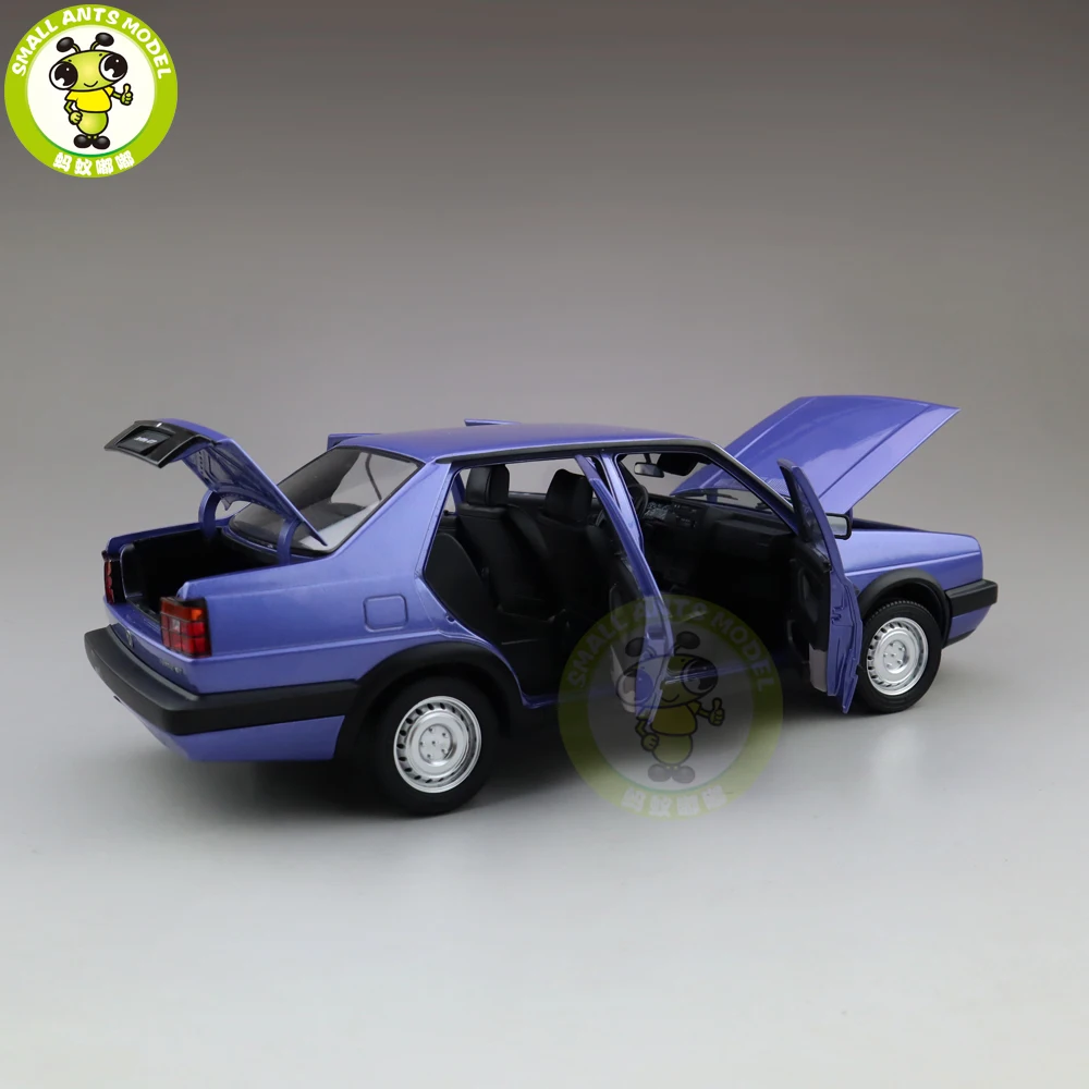 1/18 JETTA GT литая под давлением Модель автомобиля игрушки для детей мальчик девочка Коллекция подарков на день рождения синий
