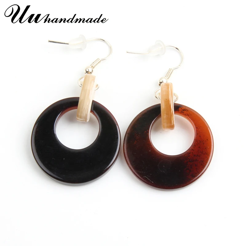 Женские классические серьги с круглыми акриловыми звеньями и цепочкой |