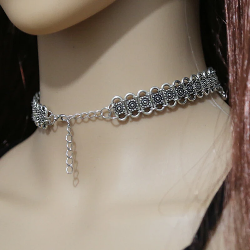 Ожерелье женское в этническом стиле красивое колье чокер богемном с бусинами