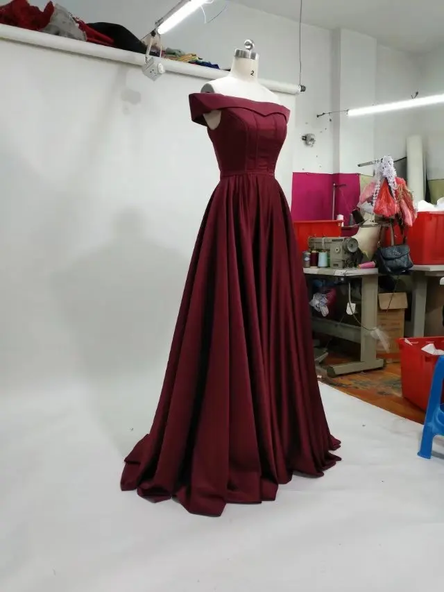 

CloverBridal 2017 elegant noble boned top long burgundy off-the-shoulder mother dresses wedding vestido de madrinha
