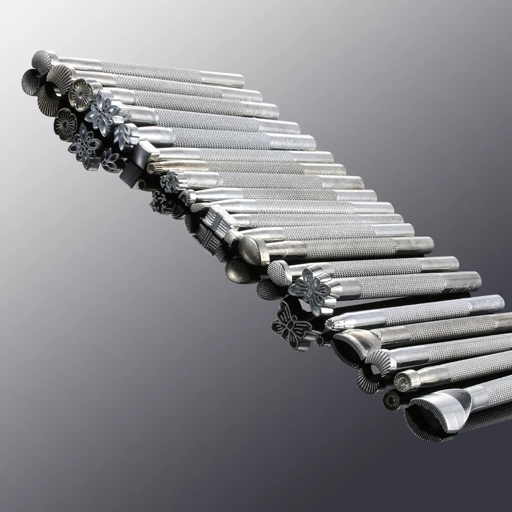 Инструменты для изготовления седла из металла и кожи штампы резьбы по коже