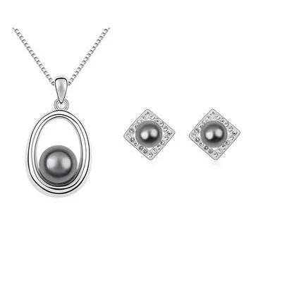 Женский ювелирный комплект из колье и серёг с искусственным жемчугом | Украшения