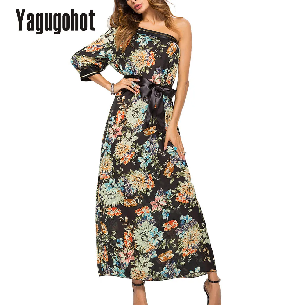 Сексуальное платье на одно плечо с рукавами и цветочным принтом в богемном стиле