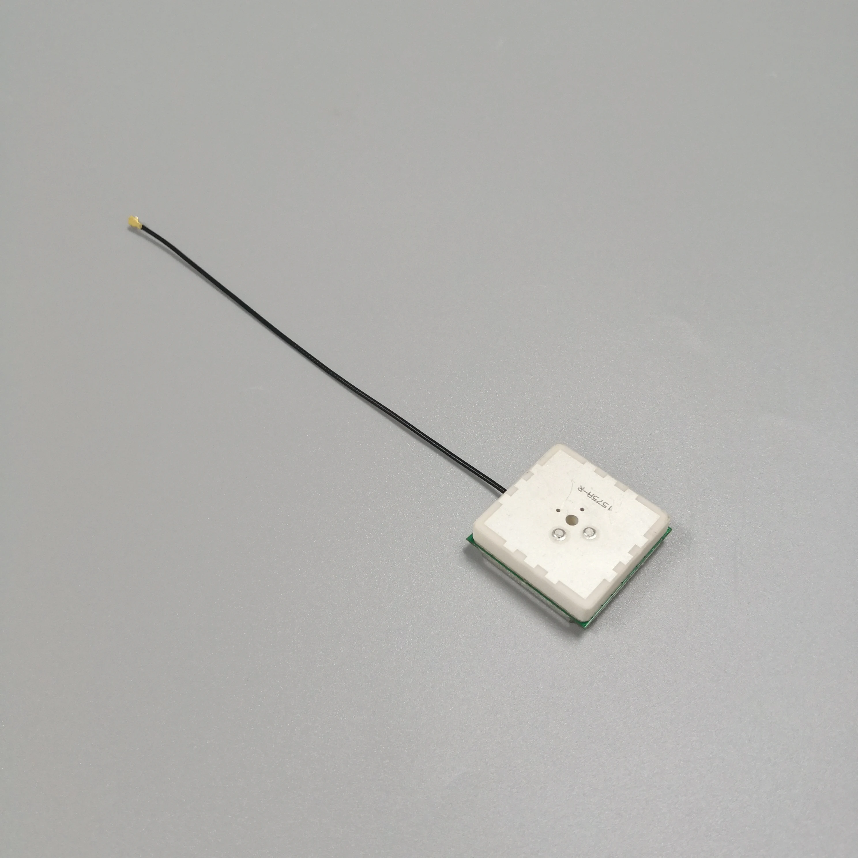 RTK Высококачественная gps антенна 38DB высокоточное позиционирование GNSS антенна, gps ГЛОНАСС, BEI DOU три системы