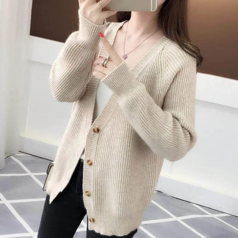 

New Spring Autumn Knit Sweater Women 2019 Fashion Harajuku Loose Warm Cardigan Women College Casual Long Sleeve Winter Coat