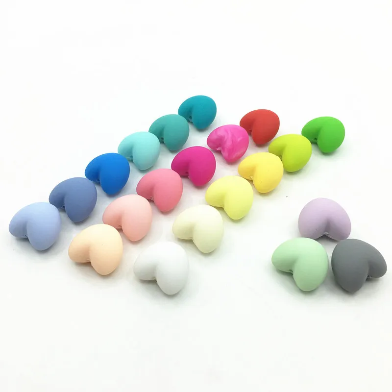 Радужные силиконовые бусины пищевой силикон 20 мм сердечко для прорезывания