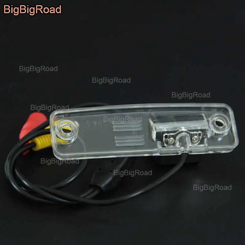 BigBigRoad Car Intelligent Track Rear View Camera For Toyota Land Cruiser Prado LC150 J150 (Asia Version No Spare Wheel On Door) |